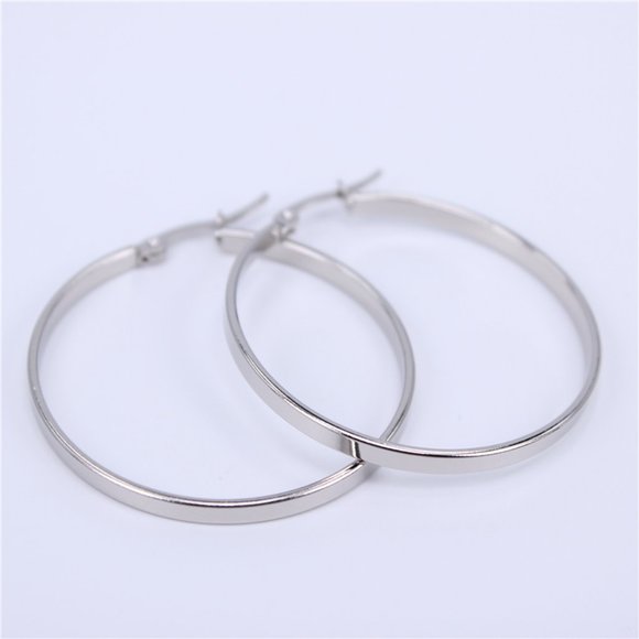 Jewelry - NEW 18K White Gold 1.5'' Round Hoop Earrings Y